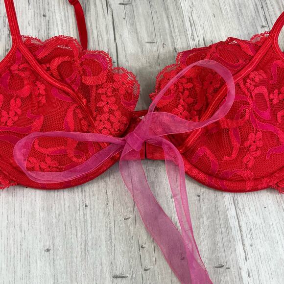 Victorias Secret Red Lace Padded Underwire Front Close Adjustable Strap Bra 36B - Picture 2 of 10